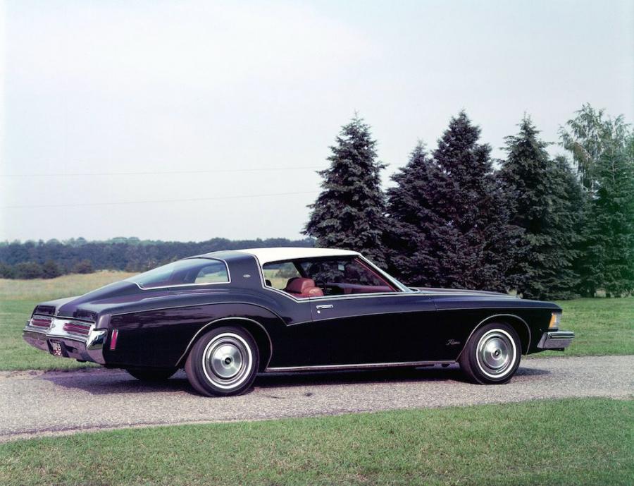  Buick Riviera (4EY87) 1973 года  (фото 1 из 7)